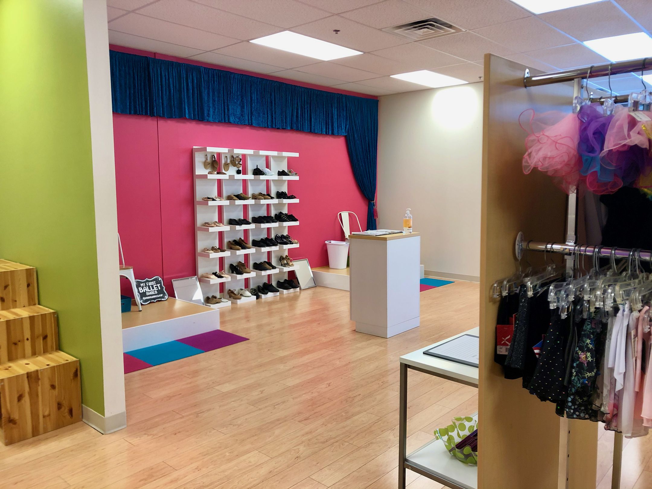 Bobbys Dancewear Interior 2