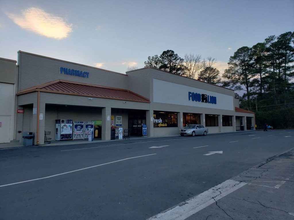 Henderson Pointe - Food Lion anchor