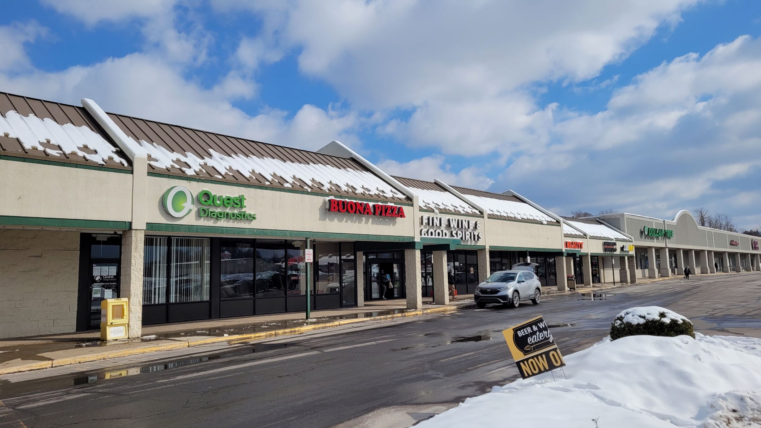 Exterior view of the Green Ridge shopping center