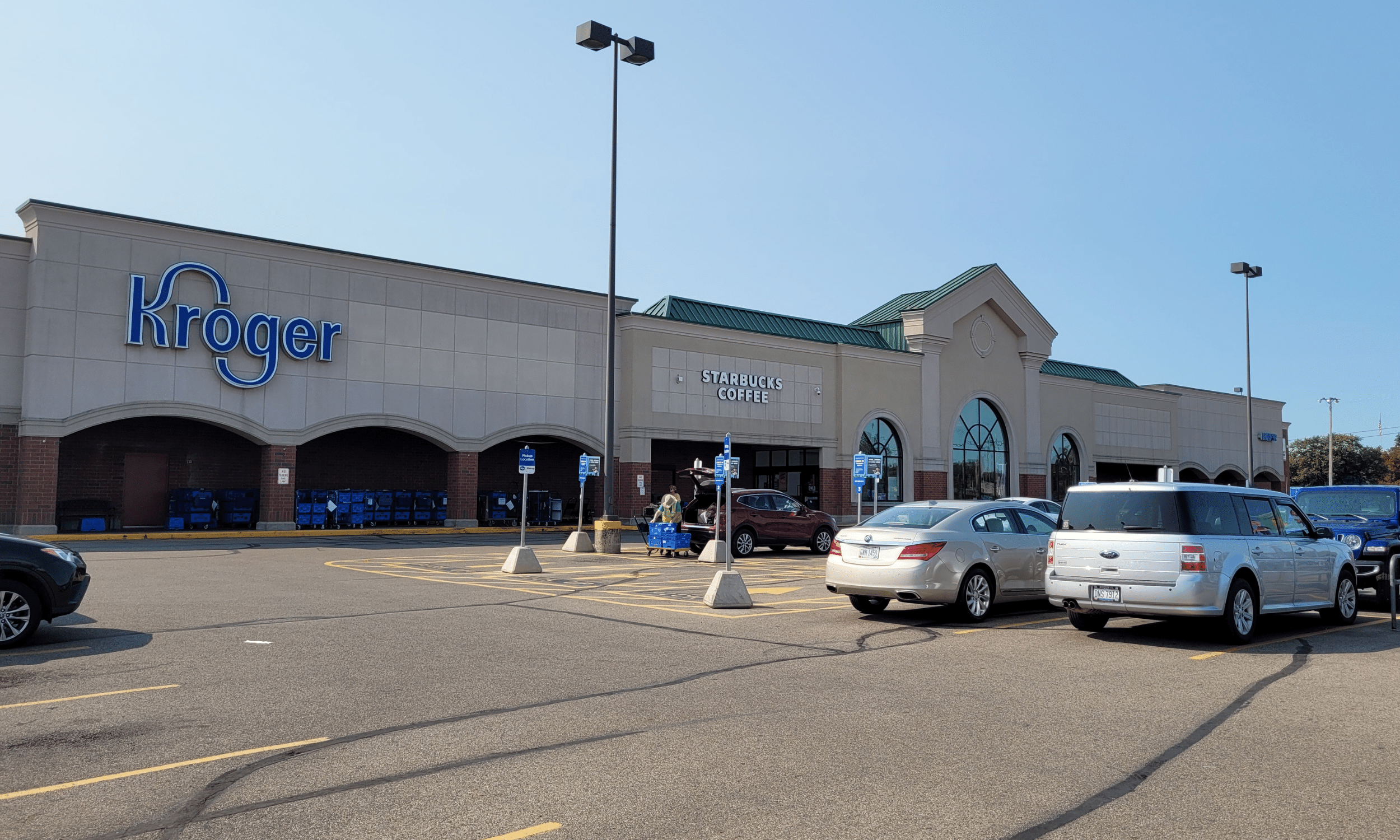 Wilmington Plaza in Wilmington, OH is anchored by a high-volume Kroger.